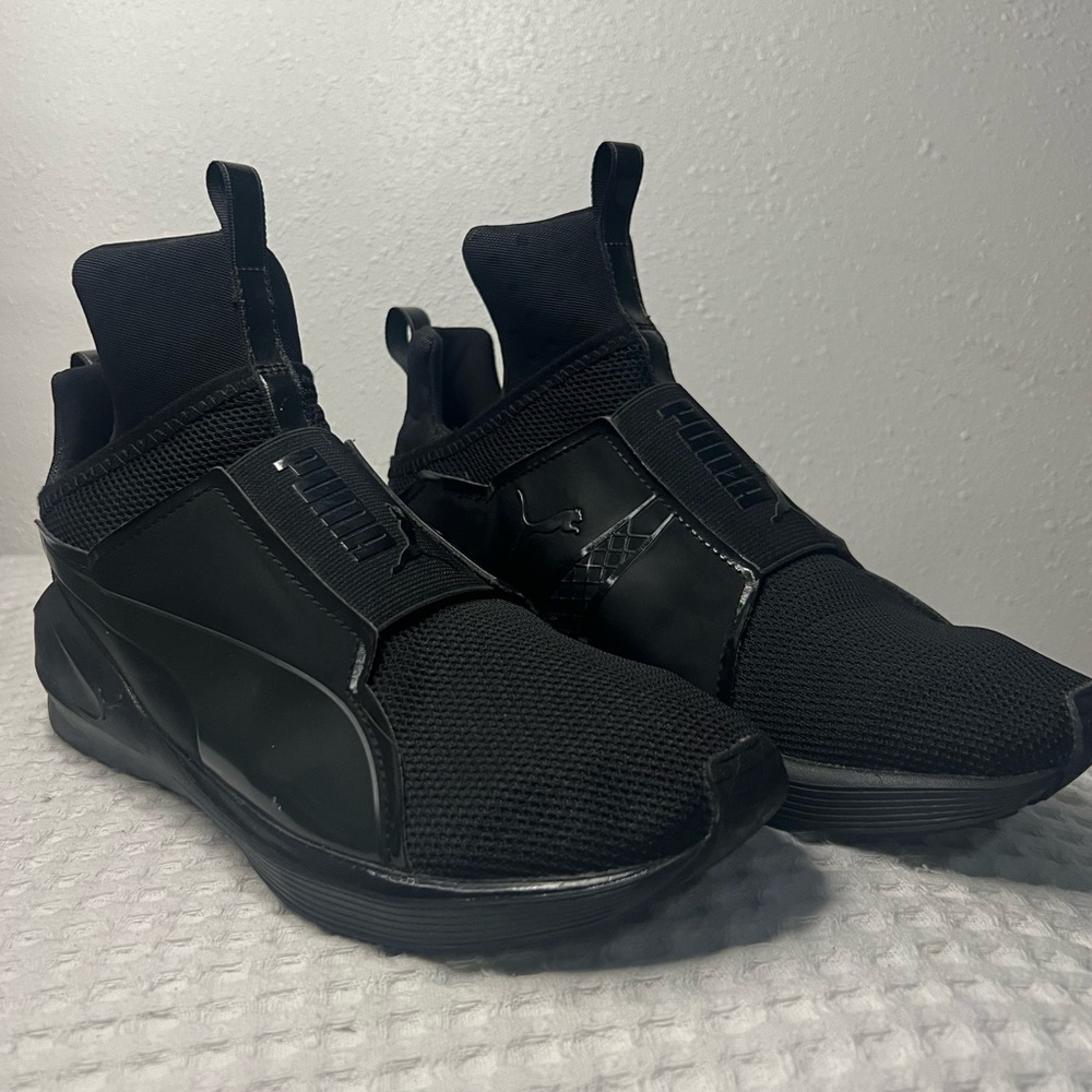 Puma sneakers like a new